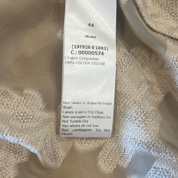 New - Picture 3 of 4